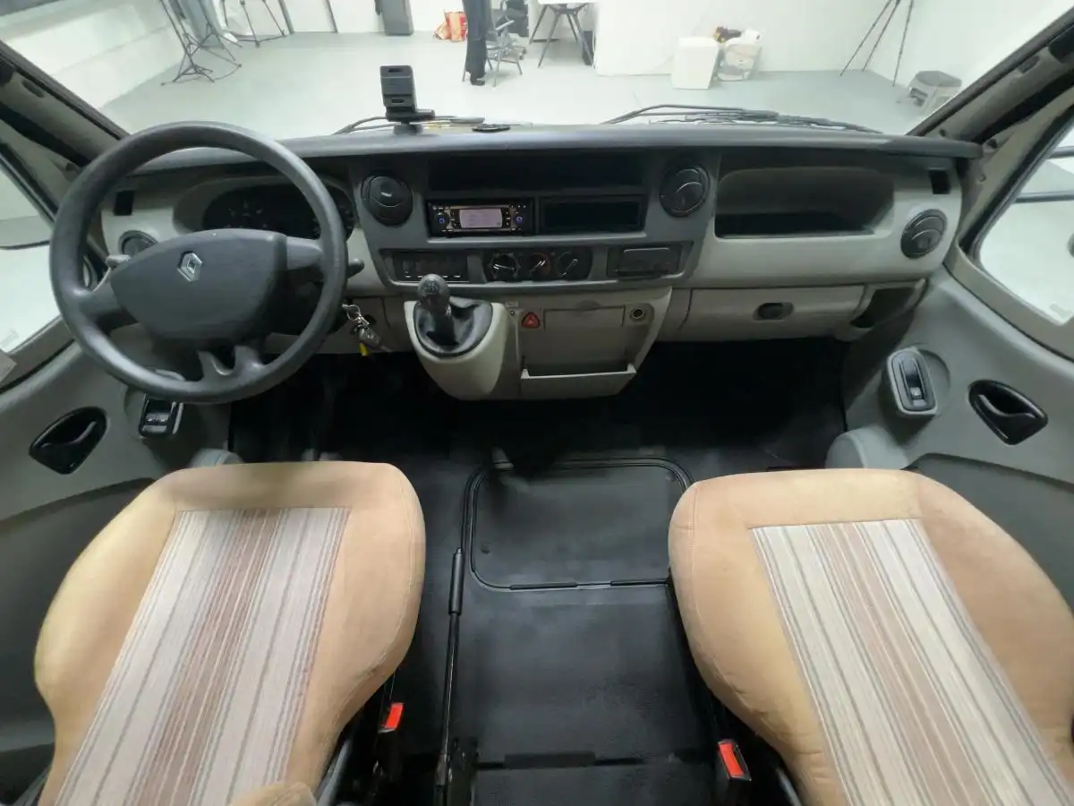 BUERSTNER Delfin Performance T 700 - Ansicht 6